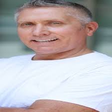 How the Hollywood Narrative is Ruining Your Chances of Succeeding