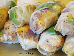 These Look Delish Jicama And Chicken Spring Rolls Spring Rolls Chicken Spring Rolls Jicama