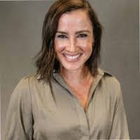 Amber Pflug's Instagram, Twitter & Facebook