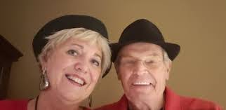 Karen Leff's Instagram, Twitter & Facebook