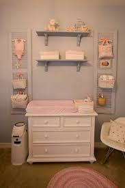 Commode A Langer En 19 Exemples Superbes Girl Nursery Room Baby Girl Nursery Room Nursery Baby Room