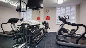 Comfort inn & suites airport not only offers a new, modern feel and spacious guest rooms, but amenities that will enhance your stay. Hotel Best Western Fort Myers Inn Suites Fort Myers Fort Myers Fl Hotelopia
