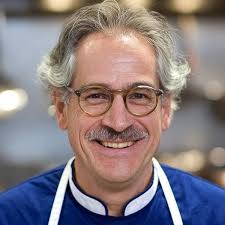 Amazon.com: Mediterranean Diet Cookbook for Beginners: 120 Easy and  Delicious Recipes with a 4-Week Meal Plan to Boost Heart Health and  Wellness Using Simple, Healthy Ingredients eBook : Carver, Elliot, Bennett,  Sophia ,