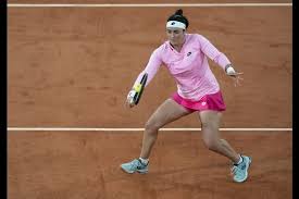 22.12.01, 19 years wta ranking: Maria Camila Osorio Serrano Ekes Into Charleston Quarterfinals