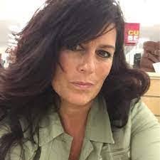 Jacqueline Sellars's Instagram, Twitter & Facebook