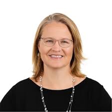 I haven't shared yet, but in June, I moved to Hawaii with the flexibility  of the University of Virginia's remote work offerings. I have a large  amount of gratitude for the opportunity