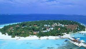 Of surprises, fun activities, lively entertainment and smiling faces to give your maldives holiday so much more. Kurumba Maldives Resort Workers