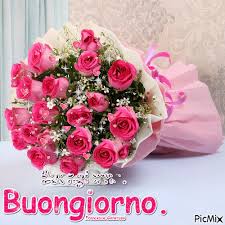 Tra le immagini di fiori bellissimi utilizzati come cartoline del buongiorno, è molto apprezzata, infatti, l' immagine di rose. Buon Giorno Mazzo Di Rose Bouquet Di Rose Mazzo Di Fiori