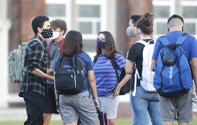 Remaining state mandates vary in detail (for example, exemptions for children range in cutoff age from 2 to 12), but broadly speaking, they require masks in indoor public spaces such as restaurants and stores. Florida Education Commissioner Tells Schools To Drop Mask Mandates They Serve No Remaining Good