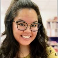 Shelly Link's Instagram, Twitter & Facebook