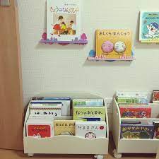 ベッド周り カラーテープ 絵本いっぱい 絵本ラック 絵本棚 などのインテリア実例 2017 01 14 11 58 08 roomclip ルームクリップ 絵本 収納 インテリア 実例 本棚
