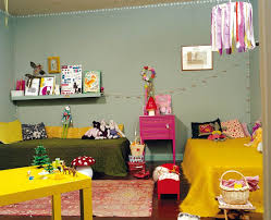 Chambre De Maya Et Dina Chambre Enfant Chambre Partagee Enfants Espaces Reserves Aux Enfants