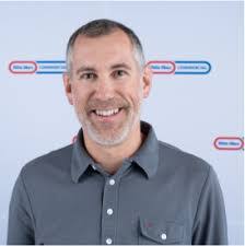 Travis Lea's Instagram, Twitter & Facebook