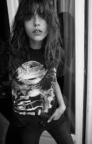 Band Tee Black Denim Bangshairstylescurly Hair Styles Grunge Hair Grunge Haircut