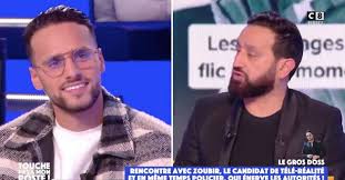 Toute l'actu sur touche pas à mon poste / tpmp, présenté par cyril hanouna et produit par h2o productions sur c8. Zoubir Des Princes Et Princesses De L Amour Revient Sur Les Critiques De Sa Hierarchie Le Huffpost