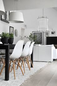 Interior Design In Weiss Wohnen Wohnzimmer Inspiration Wohn Esszimmer