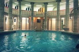 Stadbad Neukolln One Of The Older And Nicer Public Pool In Berlin Berlin Stadt Deutschland