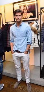 She wore her camel forever21 skinny belt belt with a light yellow mitchybelle dress, tawny mitchybelle bag, and black unbranded suede cardigan. What Colour Belt Goes With A Light Blue Shirt Light Brown Beige Chinos And White Shoes Casual Outfit Quora