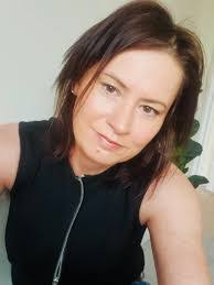 Sophie Hickman's Instagram, Twitter & Facebook