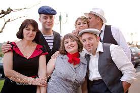 Voir plus d'idées sur le thème tenue guinguette homme, style vestimentaire homme, mode homme. Epingle Par Emmanuelle Sur Mariage Juan Mariage Vintage Tenue Guinguette Homme Soiree Guinguette