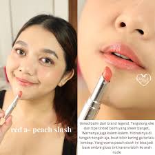 Dance atau ngereview pake bahasa miau? Wkwkwk engga deng! Mini reviewnya  ada di slide masing-masing ya. Ini buat aliran yg ga demen pake lip matte,  lip cream atau lip tint tapi mau