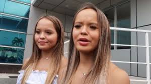 Oke guys kali ini saya bahas video the connell twins yang viral di twiter ! Viral Video Mesum Incest Mirip Youtuber Indonesia The Connell Twins