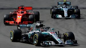 Formel 1 verstappen siegt im regenrennen von imola. Start Ziel Sieg Fur Lewis Hamilton In Barcelona Sebastian Vettel Vierter Eurosport