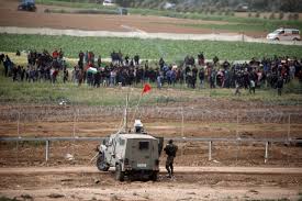 Minggu (15/05) diperingati sebagai hari nakba atau hari bencana. 40 000 Warga Palestina Demo Besar Besaran Di Perbatasan Israel Kabar24 Bisnis Com