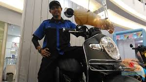 Maybe you would like to learn more about one of these? Modifikasi Honda Scoopy 12 Inch Mirip Vespa Lx 150 Brosis Setia1heri Com