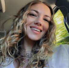 Kristen Marie Muldoon (@kristen.muldoon.9) • Facebook