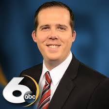 Jonathan Belles's Instagram, Twitter & Facebook