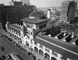 Downtown La S Beautiful Herald Examiner Building Will Finally Be Brought Back To Life Los Angeles Architecture Los Angeles History Downtown La