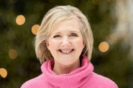 Deborah Raby's Instagram, Twitter & Facebook