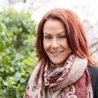 40+ "Tina Halstead" profiles