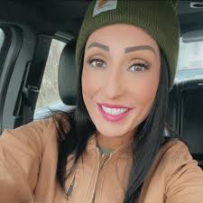 Vanessa Sweet updated her profile picture.