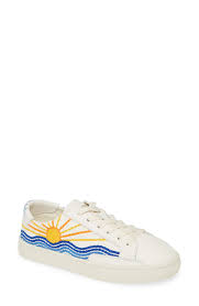 So, try new styles and get out of your comfort. Best Sneaker Brands 25 Fashion Sneaker Brands For Women