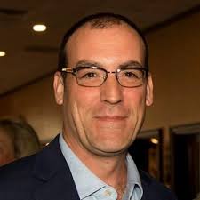 Daniel Robert Strack (@danielrstrack)