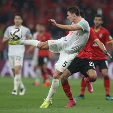 The bayern head coach isn't pleased with his side's inability to get started on the front foot early. Fifa Club World Cup 2020 News Lewandowski Brace Books Bayern Final Place Fifa Com