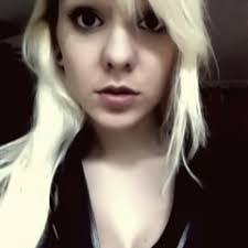 Amanda Wescott's Instagram, Twitter & Facebook