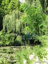 Giverny And Inspiration From Monet S Gardens Mad About Macarons Jardins Pont Romantique