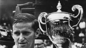 Roy Emerson, el hijo del granjero que ganó 12 Grand Slams