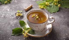 Elenco cibi acidificanti e alcalinizzanti l'alimentazione moderna è pressoché acida, come vedremo dalla tabella allegata a fine articolo, gli alimenti alcalinizzanti o neutri sono frutta, verdure e latte. Cibi Alcalini Ecco La Tabella Dei Cibi Alcalini Divisi Per Gruppo Alimentare