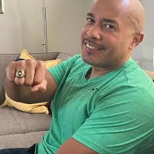 Southgate man 'forever grateful' trained scuba diver found his lost class  ring in Mexico