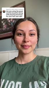 Annette Cable's Instagram, Twitter & Facebook