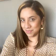 Un honor ser la primera persona latinoamericana finalista del Premio  Internacional de Periodismo Julio Camba en sus 45 años de historia. Gracias  Afundación por ir abriendo espacios.