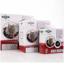 We researched the best cat doors from top companies for cats of all sizes. Microchip Door Kit For Single Brick Walls Upto 172mm Thick