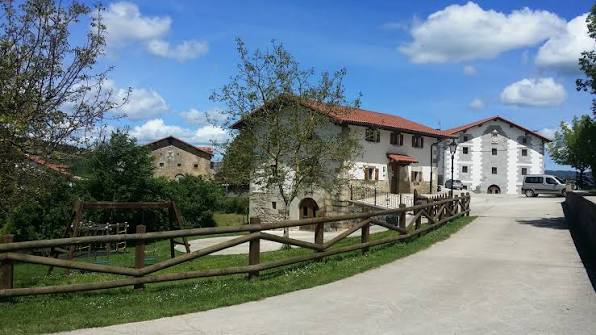Astizko aterpea - Mapa - Albergue - Larr&aacute;un, Navarra, Espa&ntilde;a