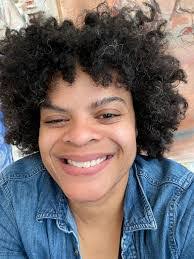 Danielle Redden's Instagram, Twitter & Facebook