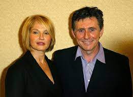 Gabriel byrne is a 71 year old irish actor. Ellen Barkin And Gabriel Byrne Celebrities You Didn T Know Had Kids Together Zimbio