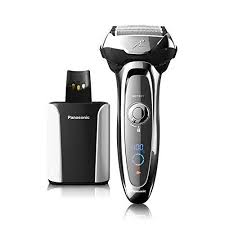 When choosing your electric razor, look for one with an ergonomic handle and floating or flexing heads. 12 Best Electric Shavers For Men 2021 Top Electric Razors